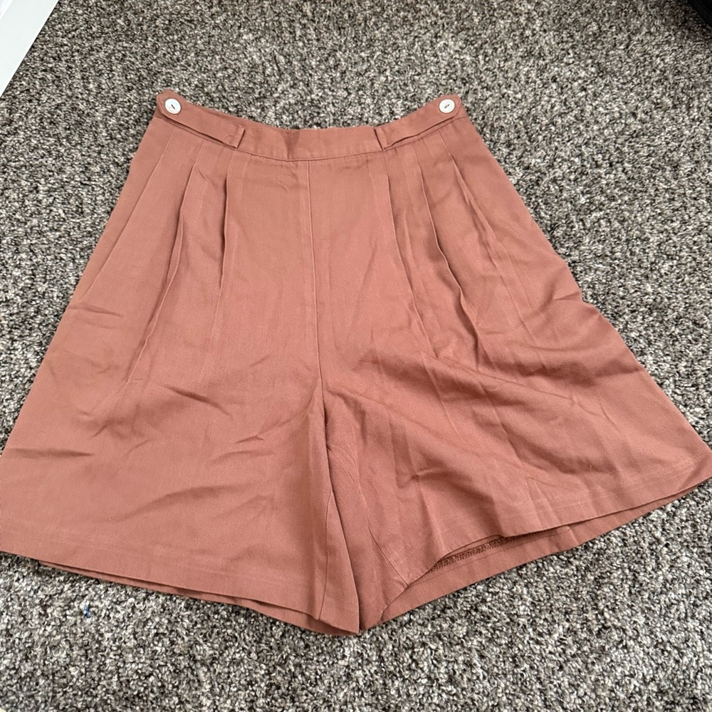 Vintage Bedford Fair Rose Pink Pleated Shorts